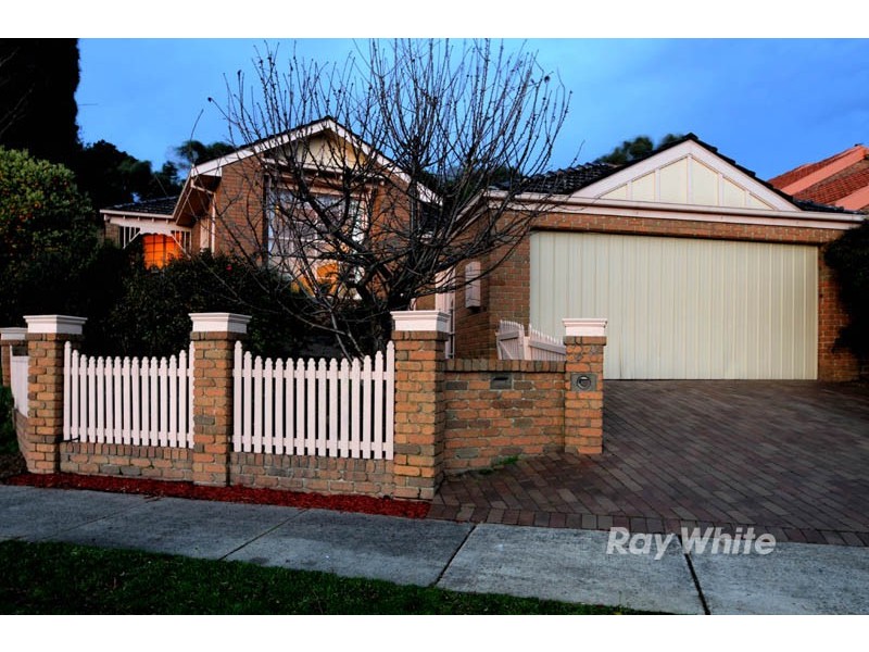38 Jessica Close, Wantirna South VIC 3152