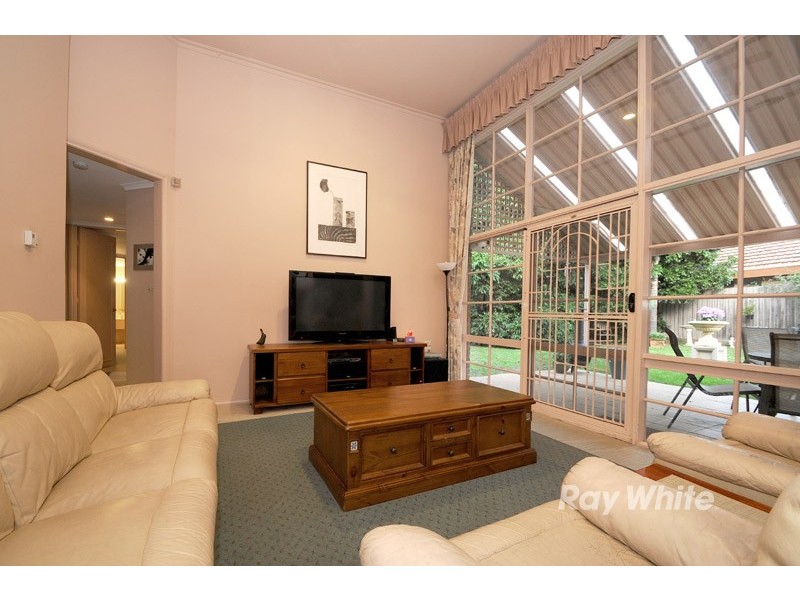 38 Jessica Close, Wantirna South VIC 3152