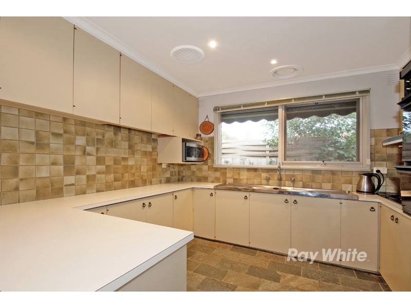 45 Dunbarton Drive, Wantirna VIC 3152