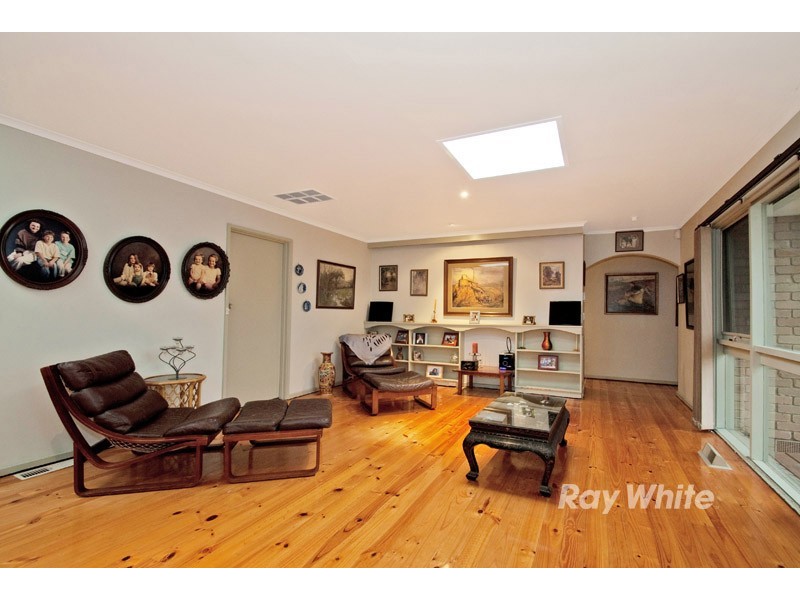 45 Dunbarton Drive, Wantirna VIC 3152