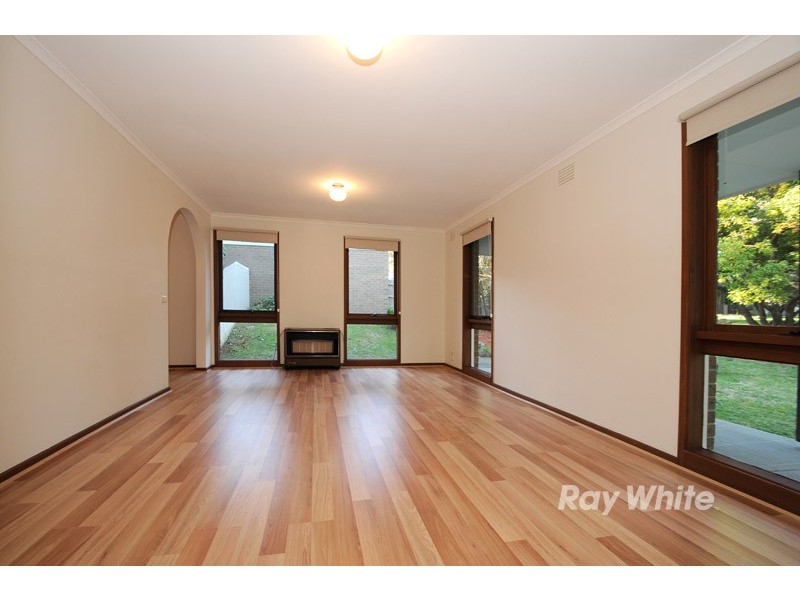 10 Redfern Court, Boronia VIC 3155