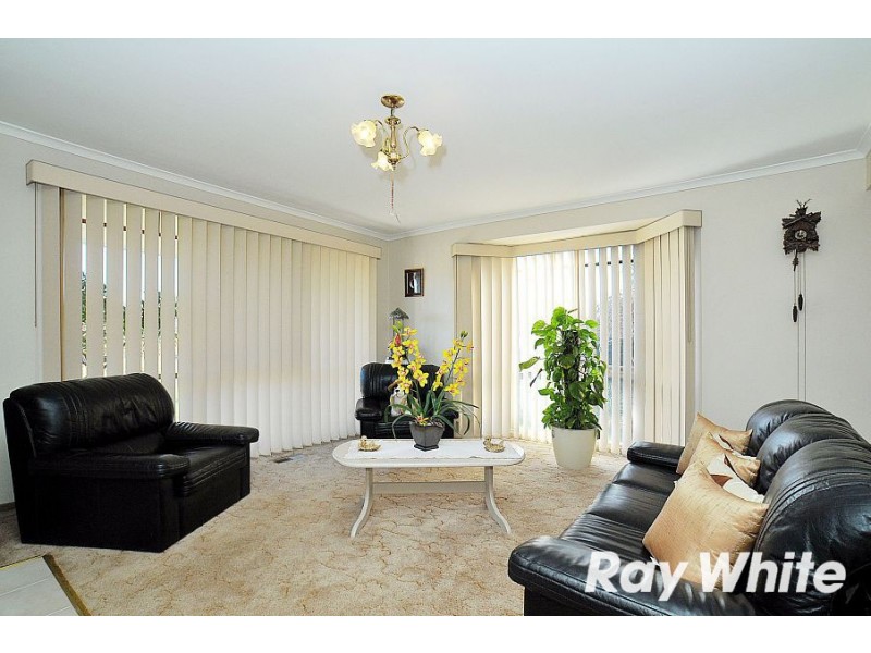 7 Glenwood Grove, Knoxfield VIC 3180