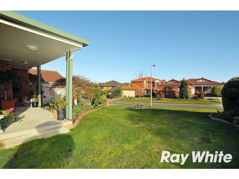 7 Glenwood Grove, Knoxfield VIC 3180
