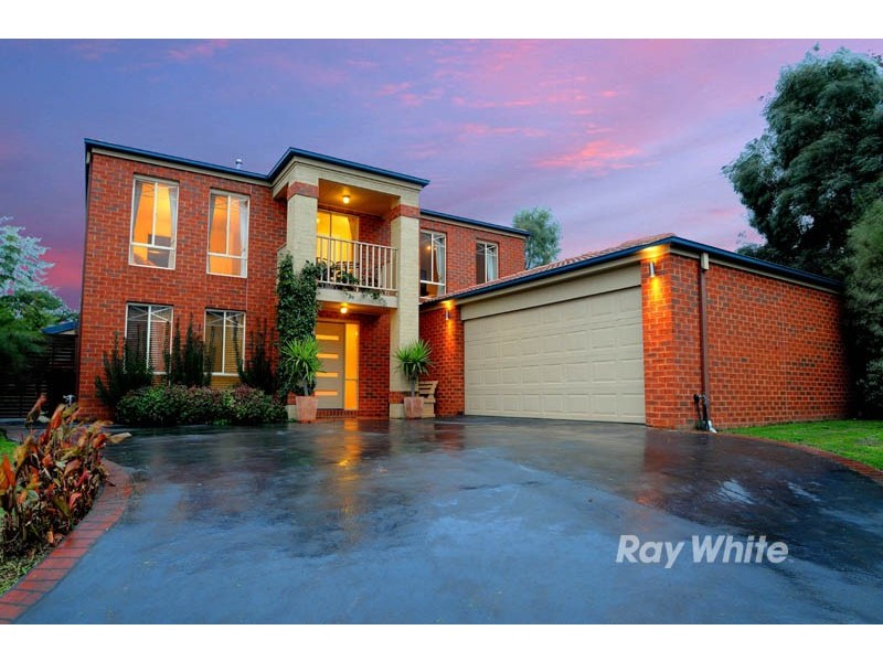 8 The Croft, Lysterfield VIC 3156