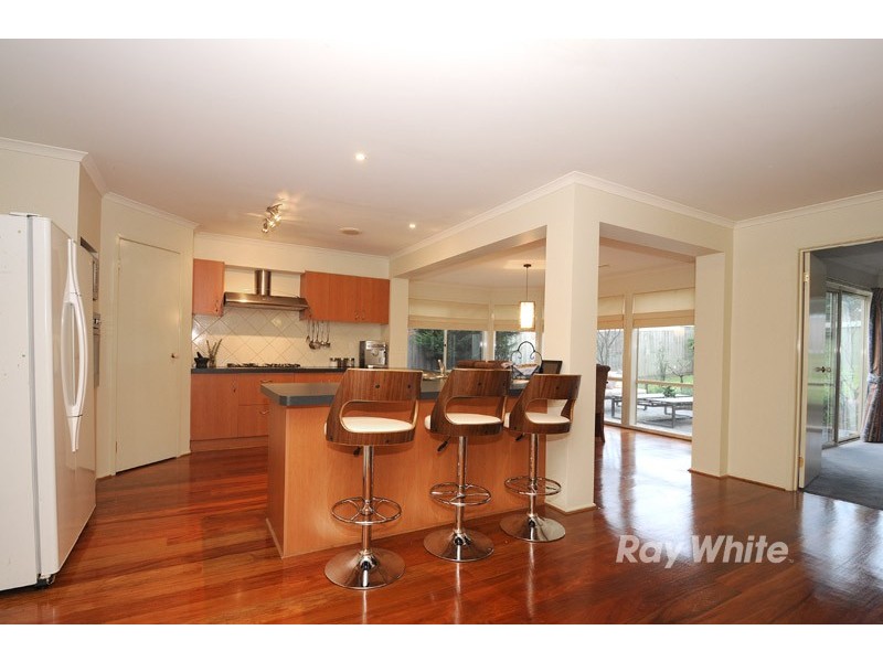 8 The Croft, Lysterfield VIC 3156