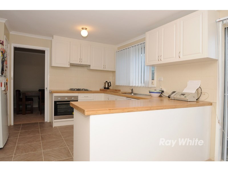 10 Cobain Square, Wantirna VIC 3152