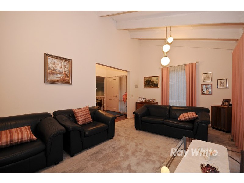 14 Tresise Avenue, Wantirna South VIC 3152