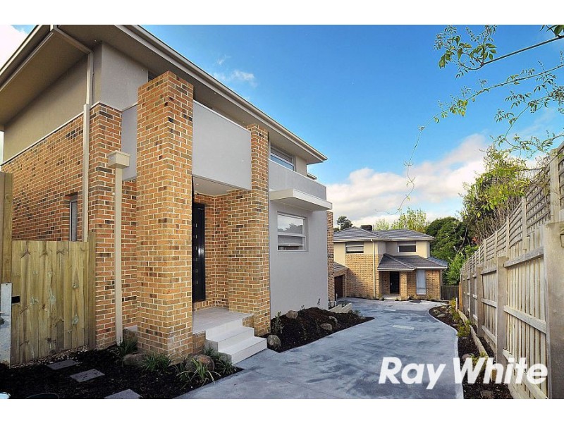 2/3 Dianne Street, Doncaster East VIC 3109