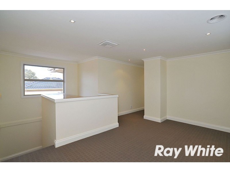 2/3 Dianne Street, Doncaster East VIC 3109