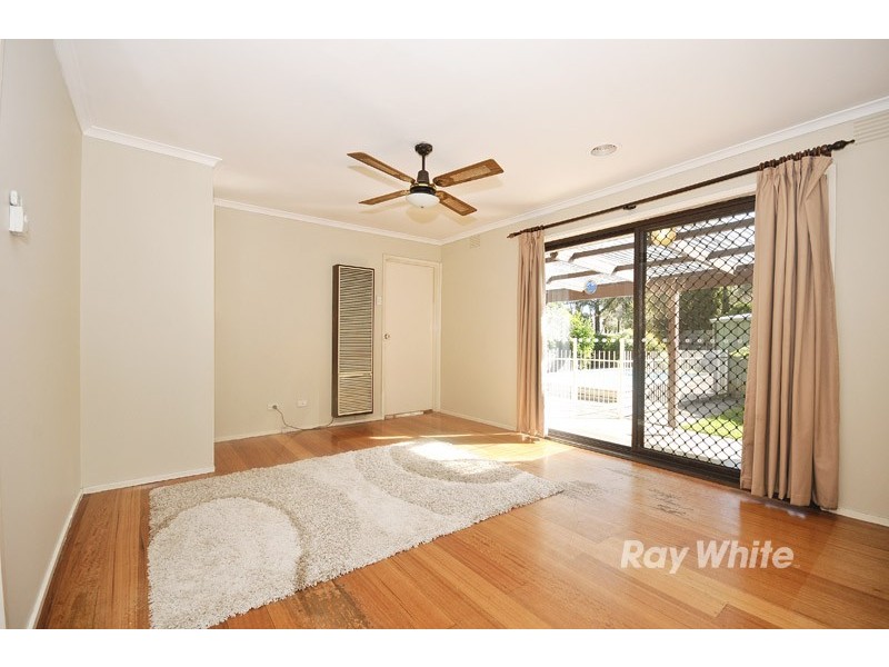 4 Sally Frances Court, Scoresby VIC 3179