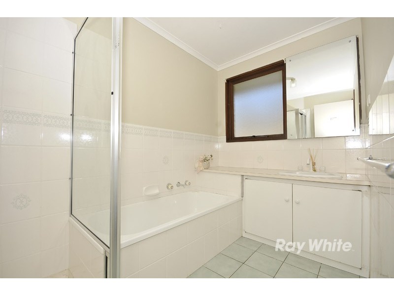 4 Sally Frances Court, Scoresby VIC 3179