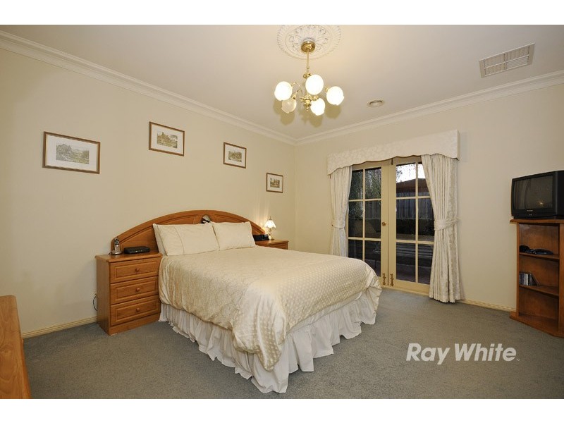 20 Meridian Parade, Wantirna South VIC 3152