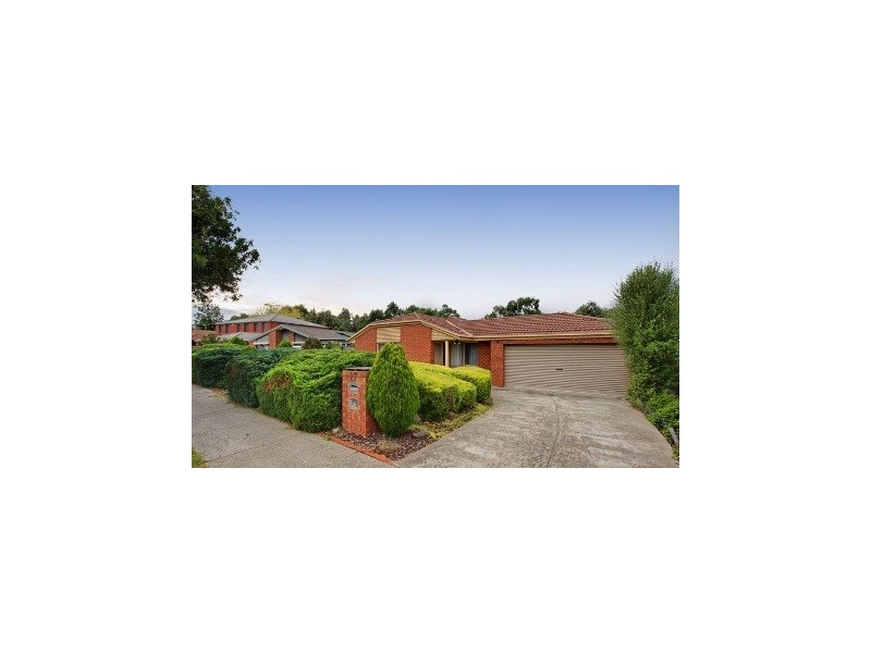 27 Calder Way, Wantirna South VIC 3152