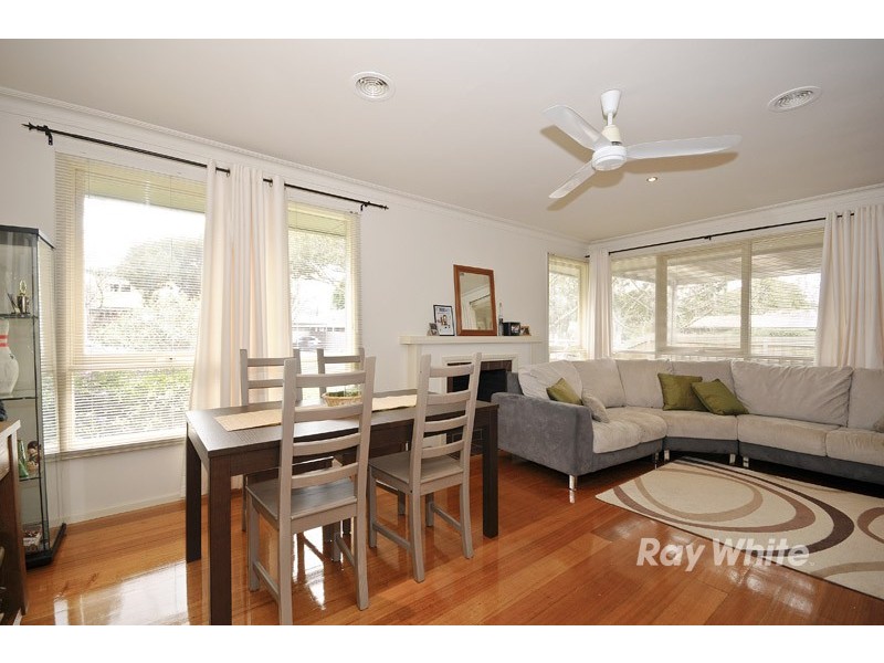 4 Kirrawee Avenue, Wantirna South VIC 3152