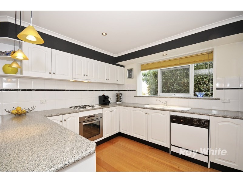 4 Davington Court, Wantirna VIC 3152