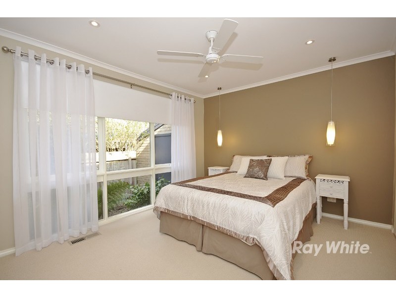 4 Davington Court, Wantirna VIC 3152