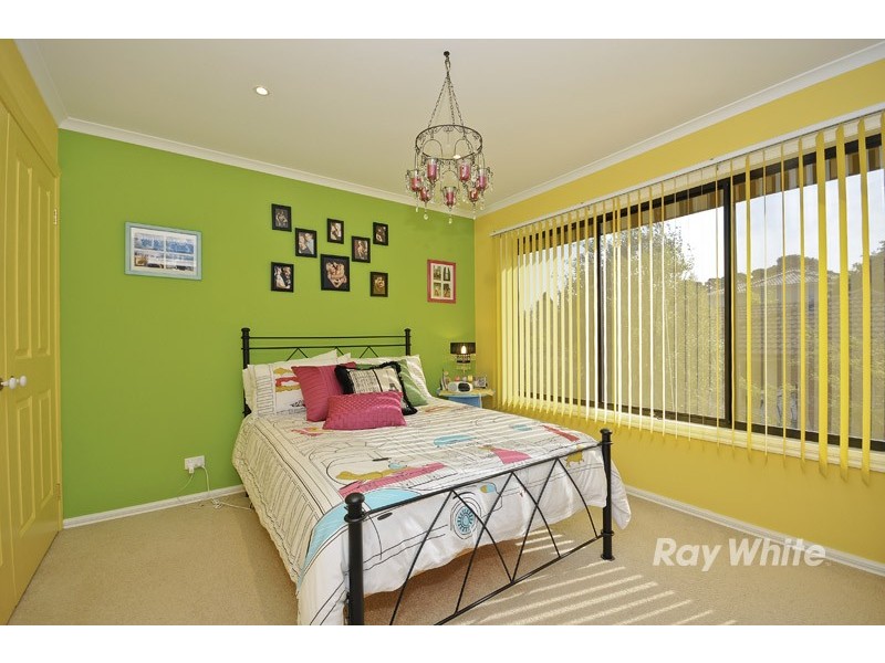 4 Davington Court, Wantirna VIC 3152