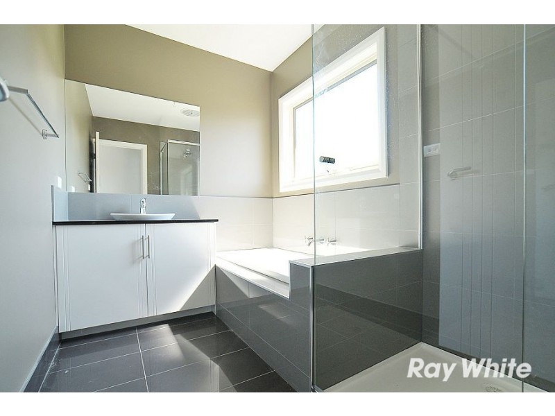 2/13 Benedikt Court, Scoresby VIC 3179