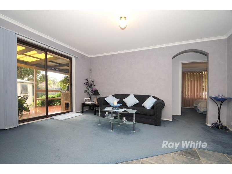 4 Corinella Square, Wantirna VIC 3152
