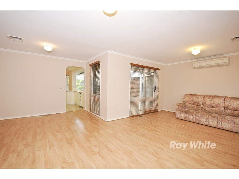 14 Mowbray Drive, Wantirna South VIC 3152