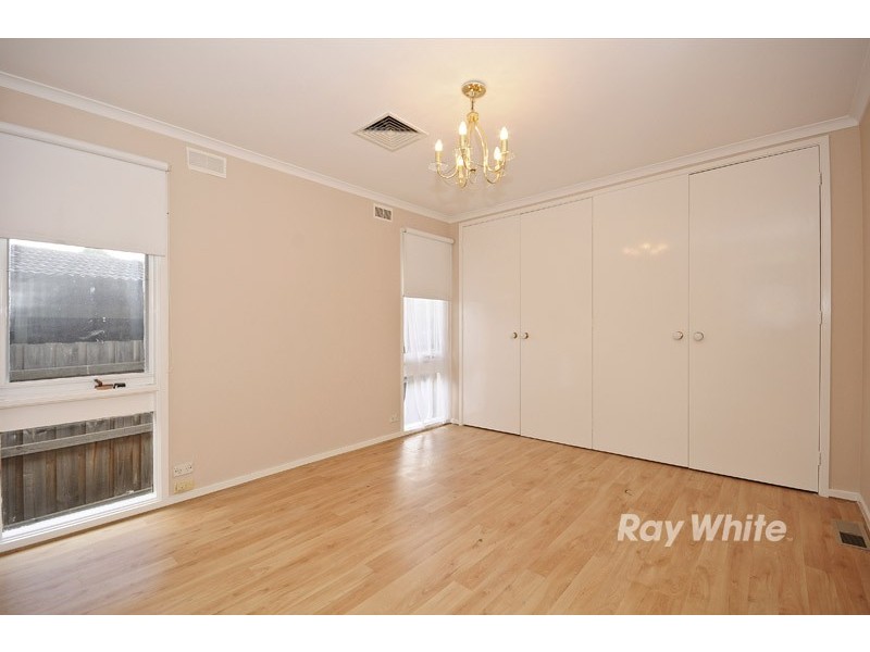 14 Mowbray Drive, Wantirna South VIC 3152