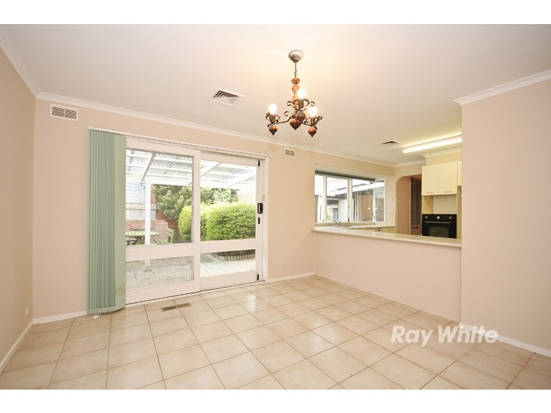 14 Mowbray Drive, Wantirna South VIC 3152