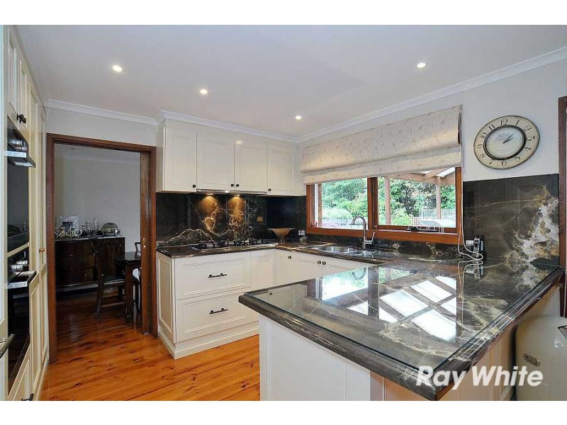 14 Newcombe Court, Wantirna South VIC 3152