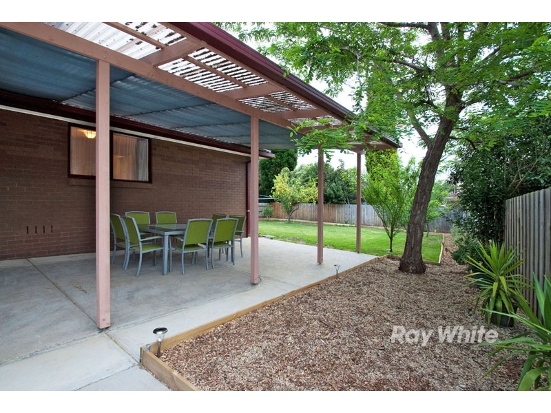 36 Ponsford Avenue, Wantirna South VIC 3152