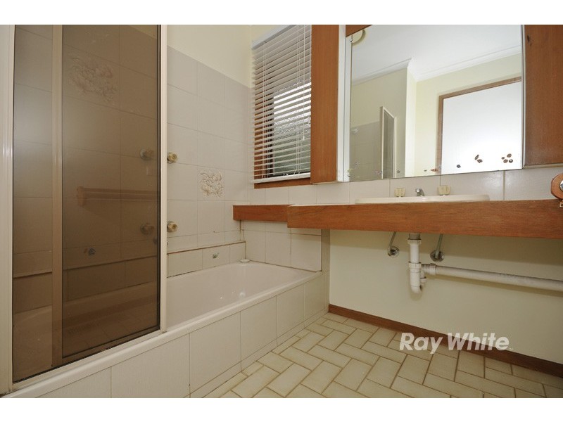 82 Taylors Lane, Rowville VIC 3178