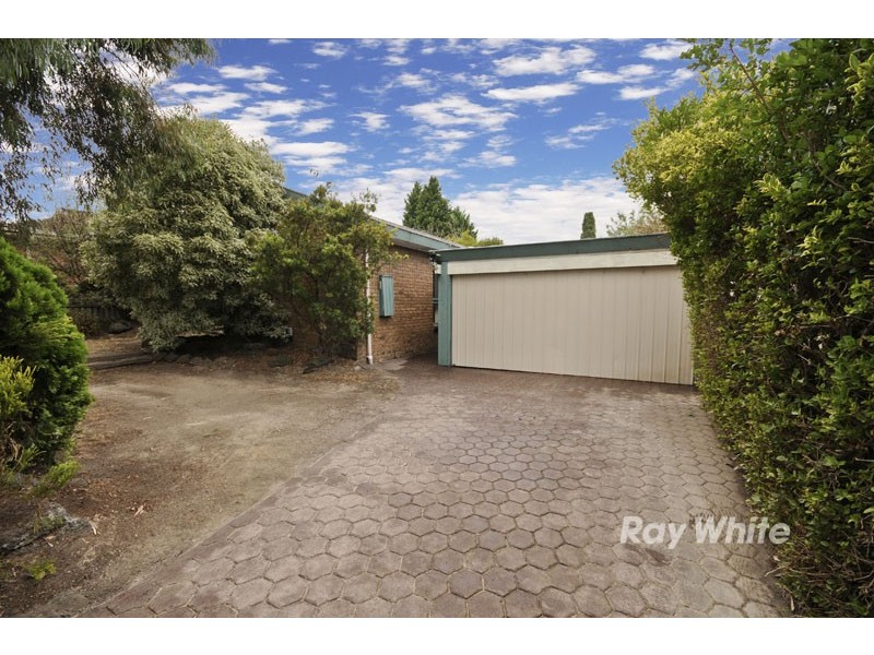 82 Taylors Lane, Rowville VIC 3178