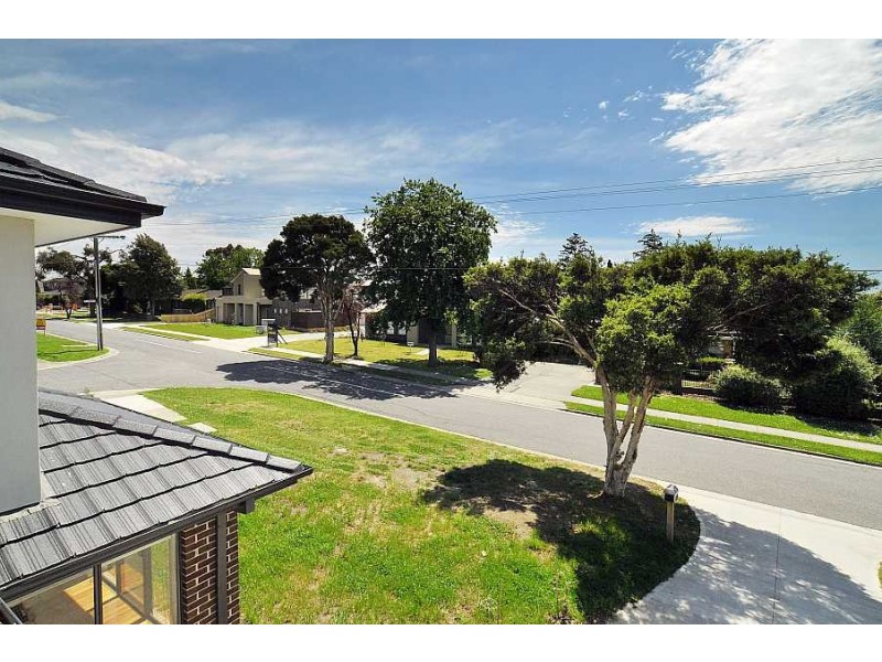 1/22 Myrtle Street, Bayswater VIC 3153
