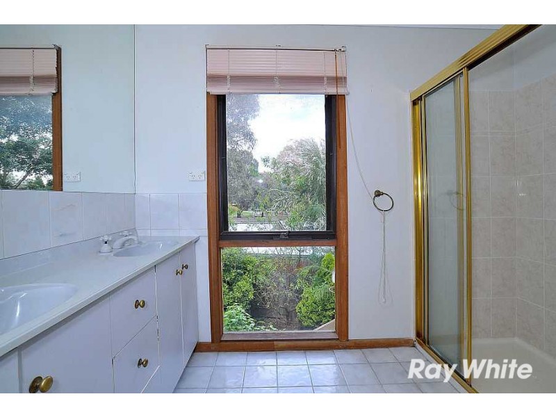 67 Raheen Avenue, Wantirna VIC 3152