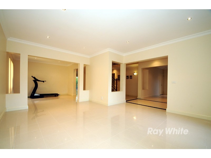 18 Colonial Court, Wantirna VIC 3152