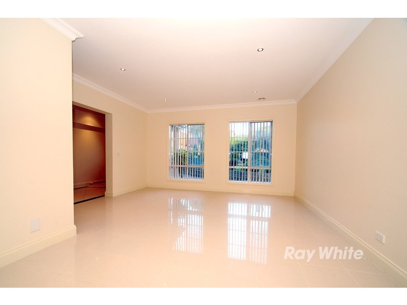 18 Colonial Court, Wantirna VIC 3152