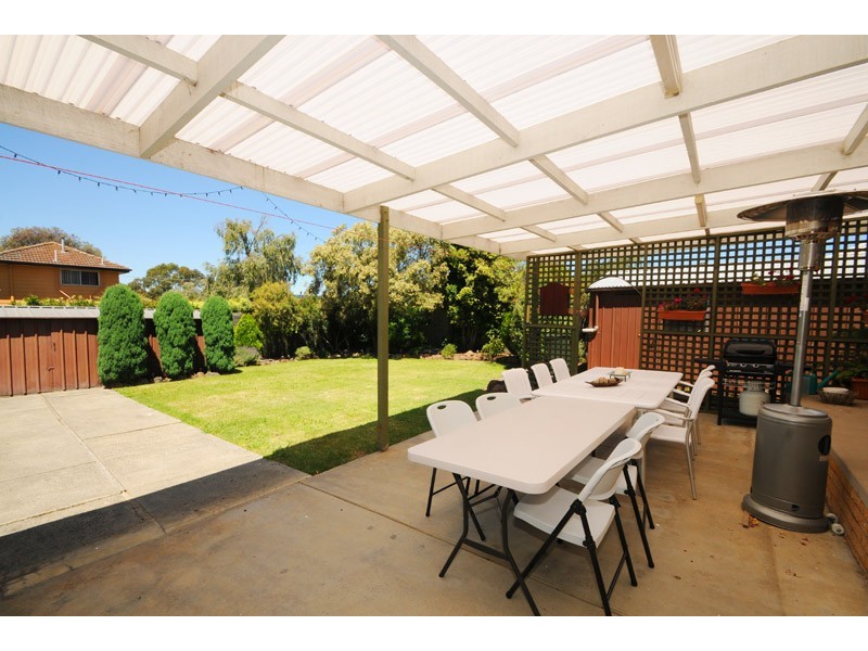 28  Grayson Drive, Scoresby VIC 3179