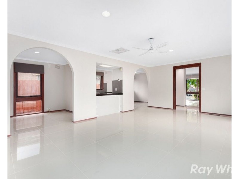 27 Shetland Drive, Wantirna VIC 3152