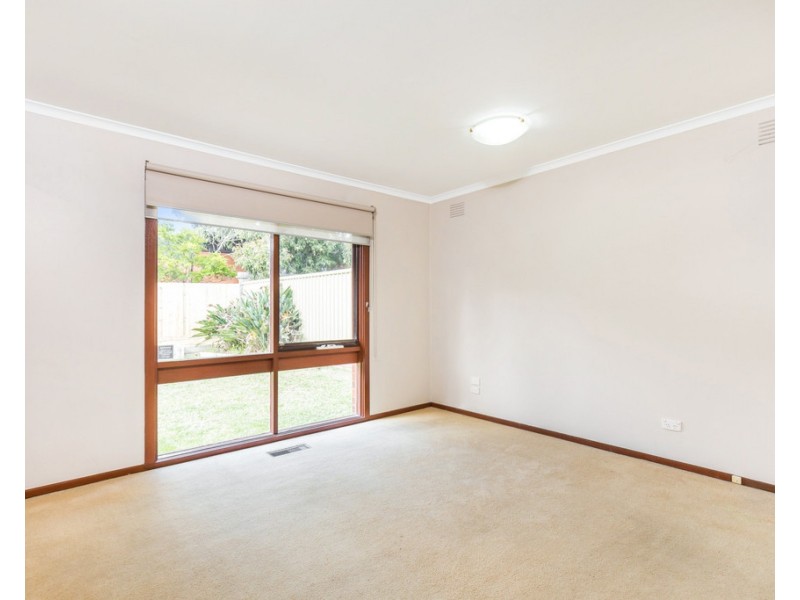 27 Shetland Drive, Wantirna VIC 3152