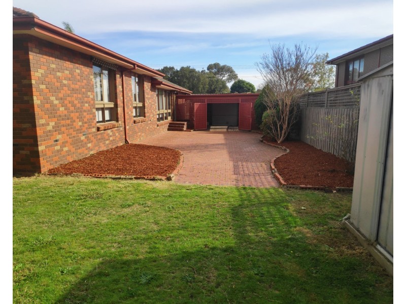 27 Shetland Drive, Wantirna VIC 3152