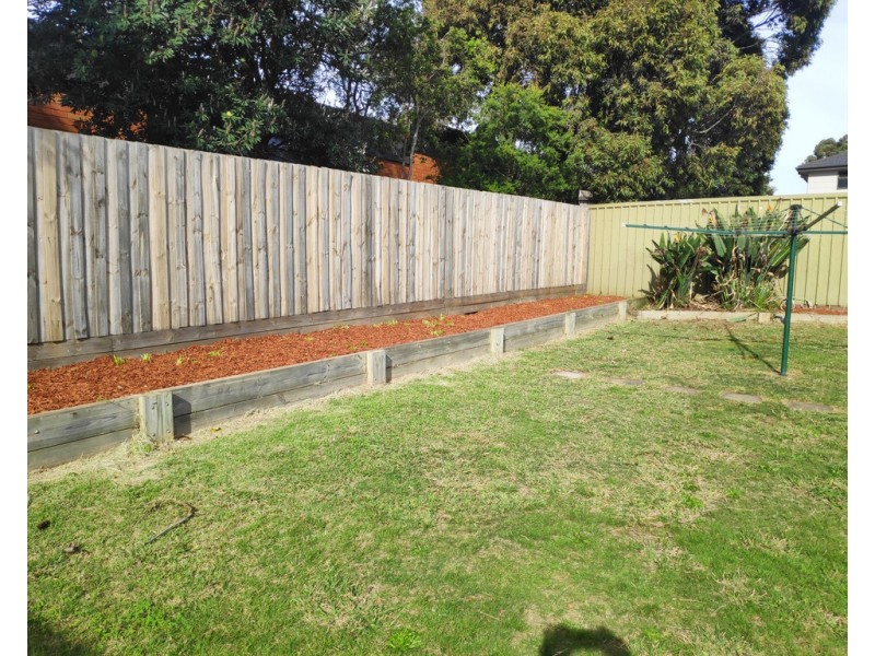 27 Shetland Drive, Wantirna VIC 3152