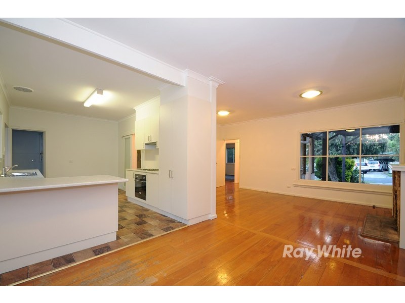 4 Lemnos Street, Croydon VIC 3136