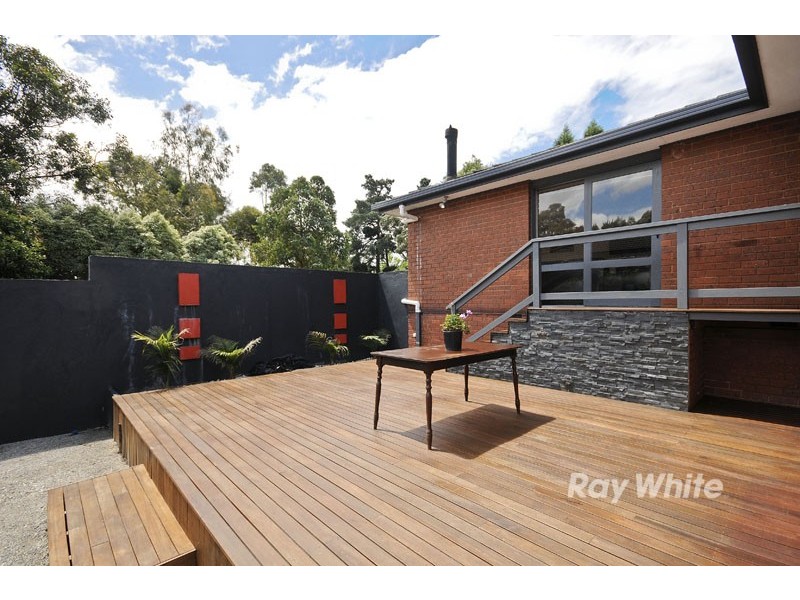 25 Freshfield Avenue, Wantirna VIC 3152