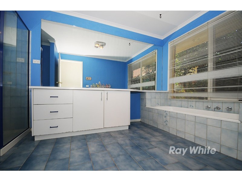 9 Lillee Close, Wantirna South VIC 3152