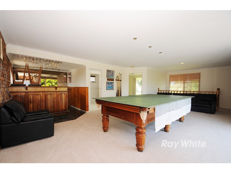 9 Lillee Close, Wantirna South VIC 3152