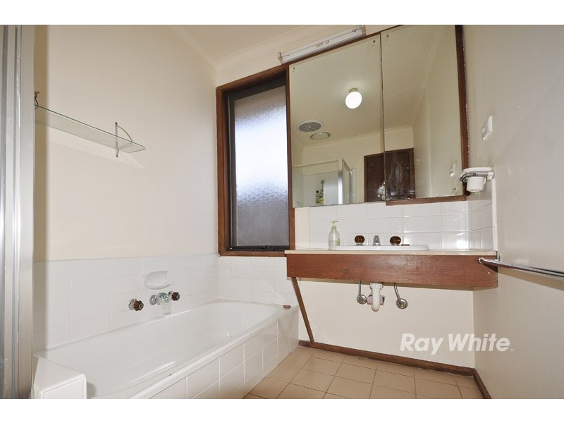 11 Cavendish Avenue, Wantirna VIC 3152