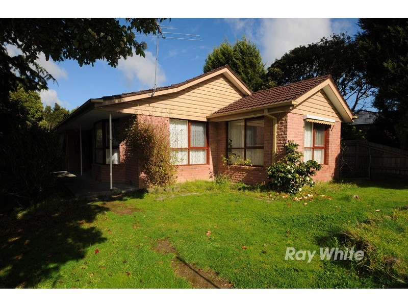 5 Warrawee Road, Wantirna South VIC 3152