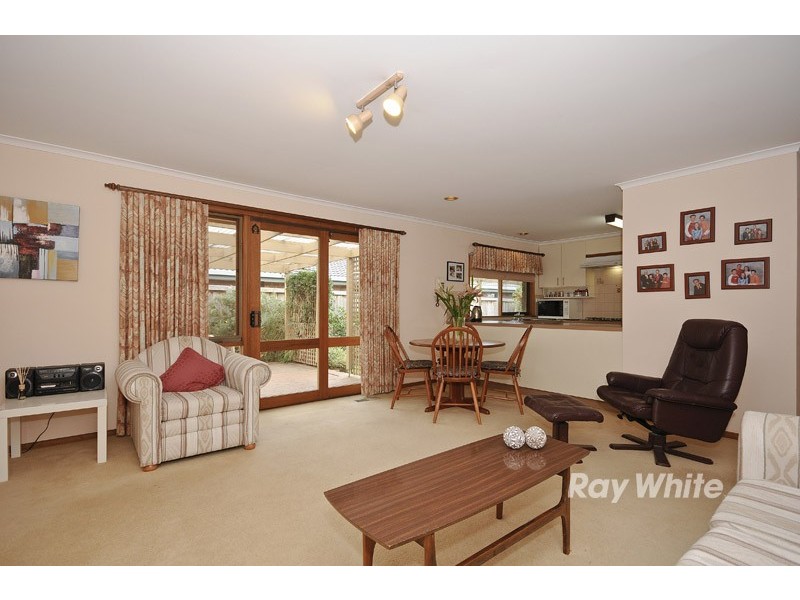 4 Rosewall Court, Wantirna South VIC 3152