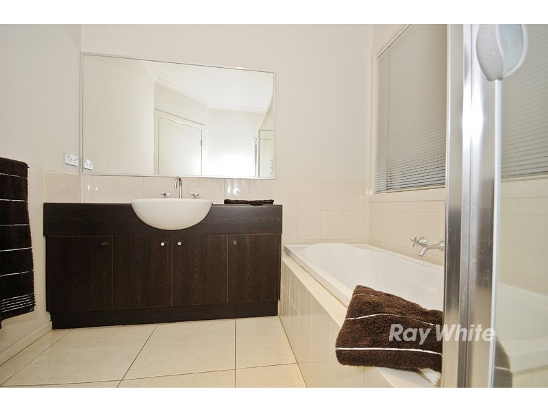 15 Bells Court, Wantirna South VIC 3152