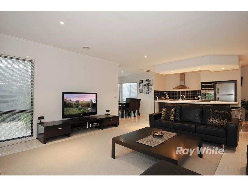 15 Bells Court, Wantirna South VIC 3152