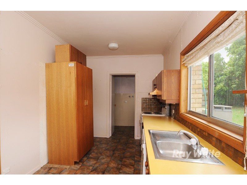 5 Victoria Road, Bayswater VIC 3153