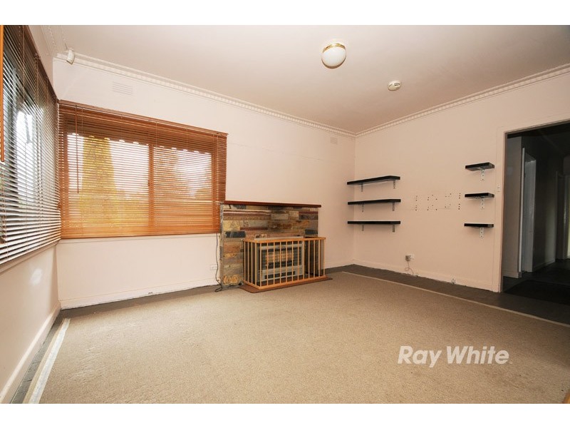 5 Victoria Road, Bayswater VIC 3153